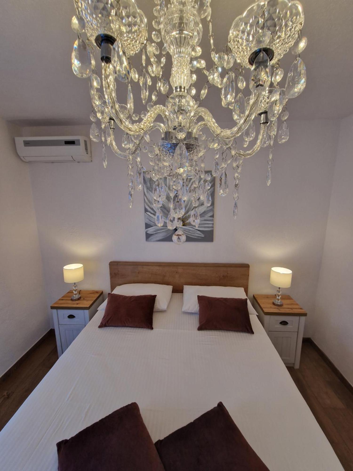 Residence Biocic Donji Okrug  Phòng bức ảnh