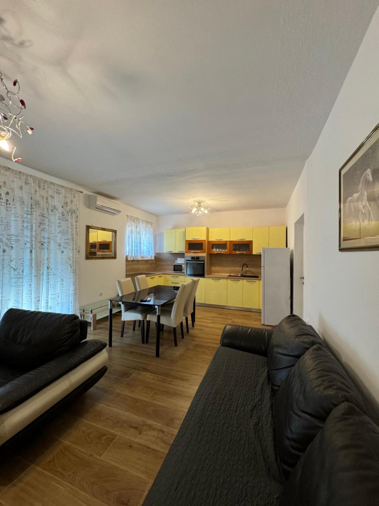Residence Biocic Donji Okrug  Phòng bức ảnh