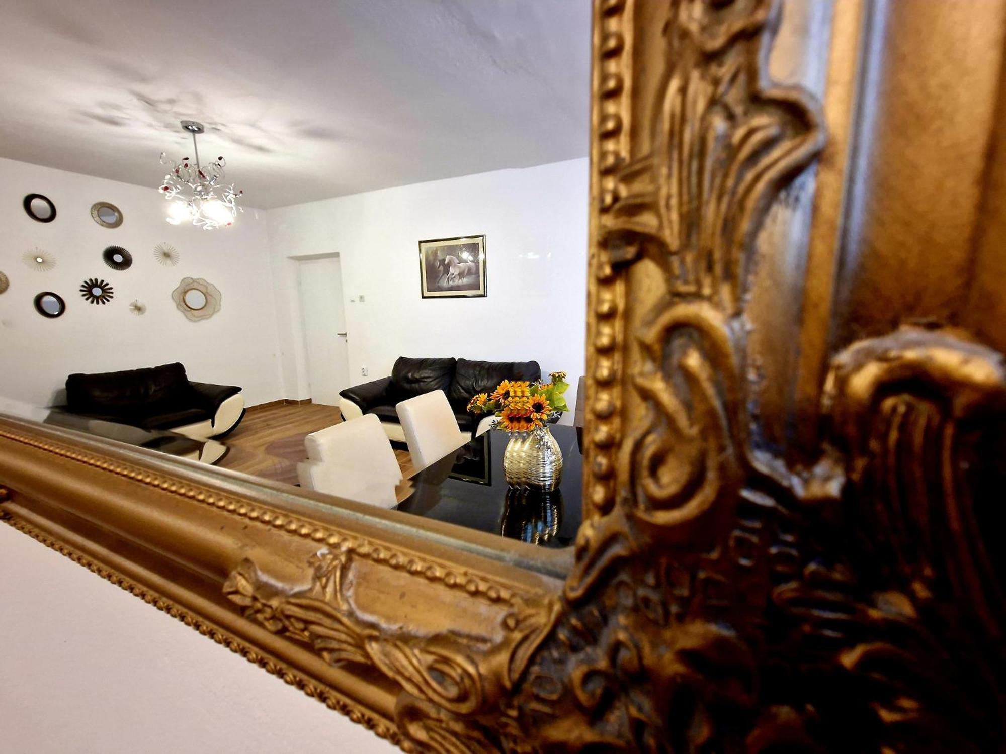 Residence Biocic Donji Okrug  Phòng bức ảnh